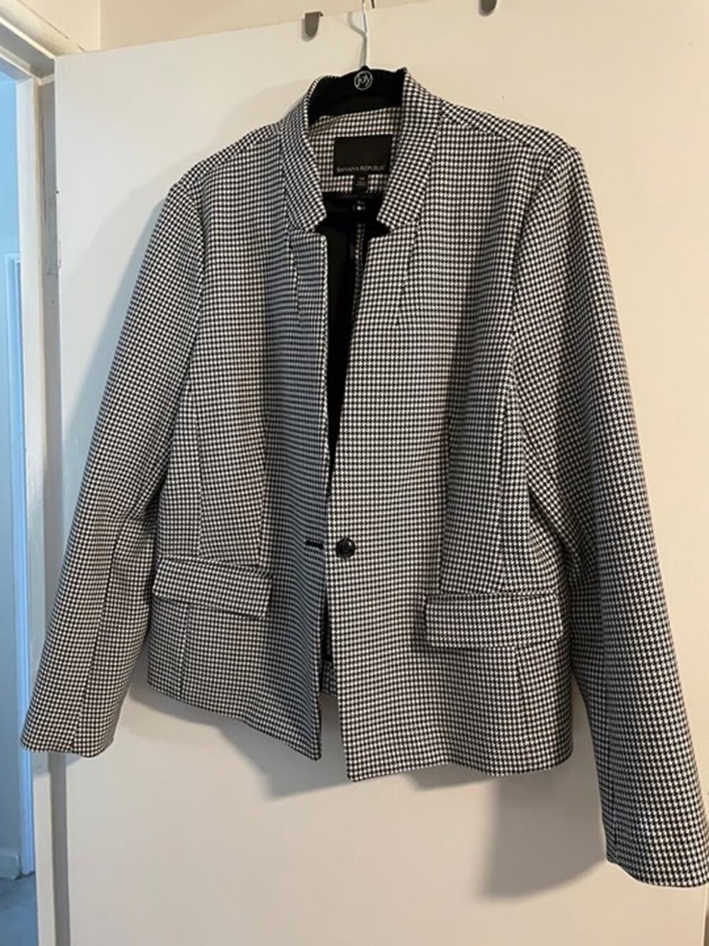 Banana Republic Houndstooth Blazer, 14